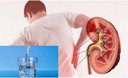Thói quen uống nước sai cách âm thầm hại thận: Phụ nữ cần đặc biệt lưu ý để bảo vệ sức khỏe lâu dài